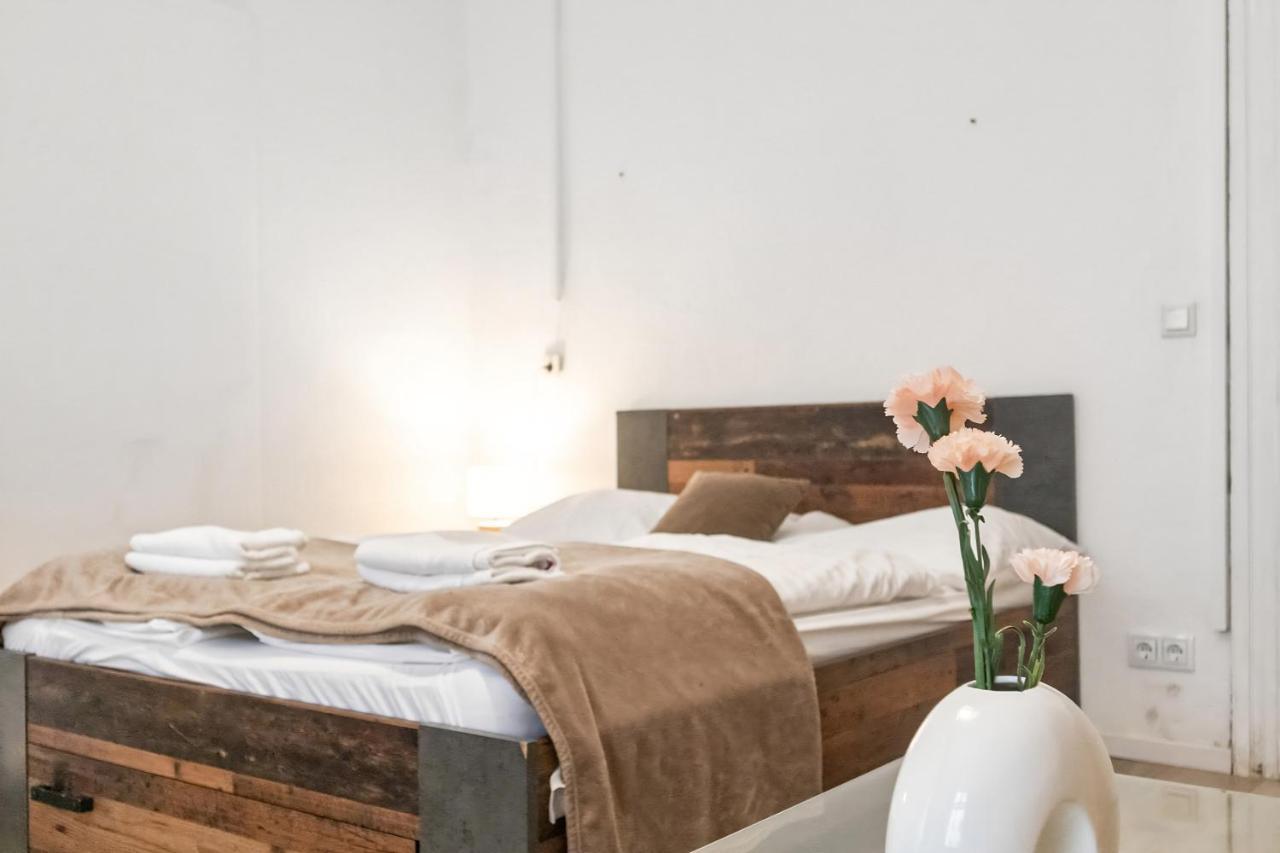 Vibrant 1Br - Ideal Long Stay Accommodation เวียนนา ภายนอก รูปภาพ